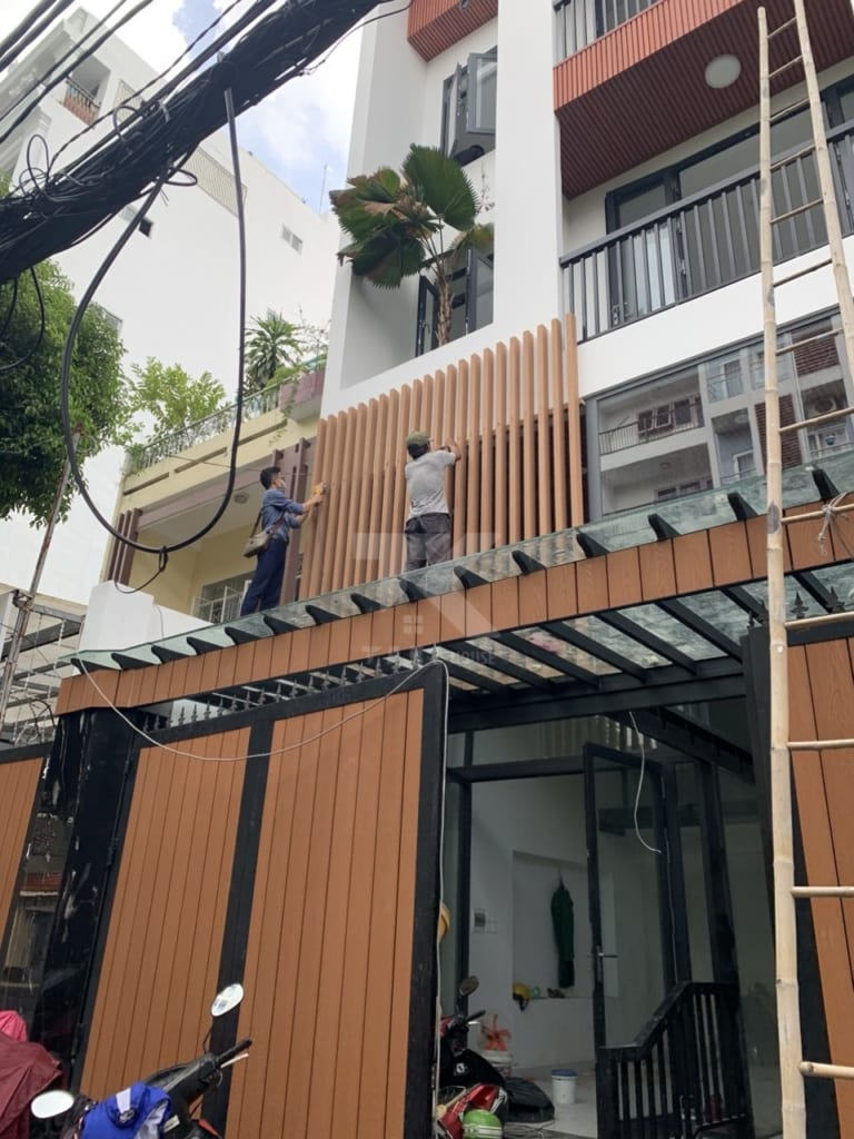 Trọn gói phần thô, hoàn thiện nhà ở kết hợp lưu trú - ốp lam nhựa ngoài trời