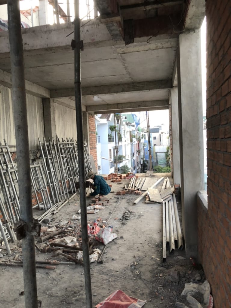 Thi công trọn gói nhà phố 4 tầng trong kiệt