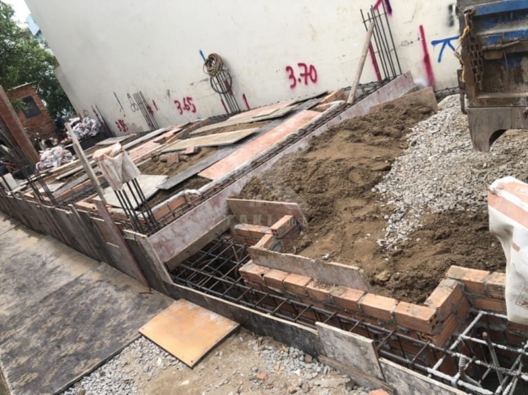 Thi công trọn gói nhà phố 4 tầng trong kiệt mặt tiền tối giản thông thoáng