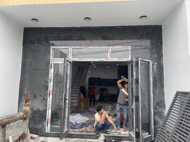 thi công nhà phố 2 tầng Đà Nẵng mặt tiền hiện đại, móng băng 1 phương