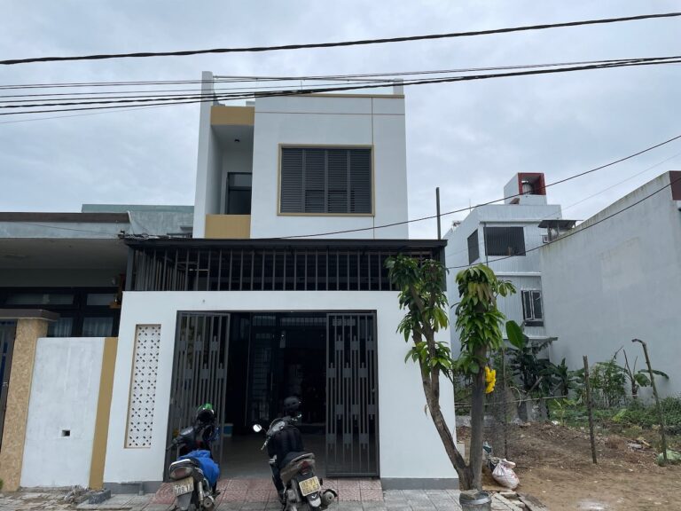 thi công nhà phố 2 tầng Đà Nẵng mặt tiền hiện đại, móng băng 1 phương